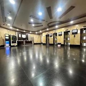 Vista Partition In Tecom Near Internet Metro Проживание в семье